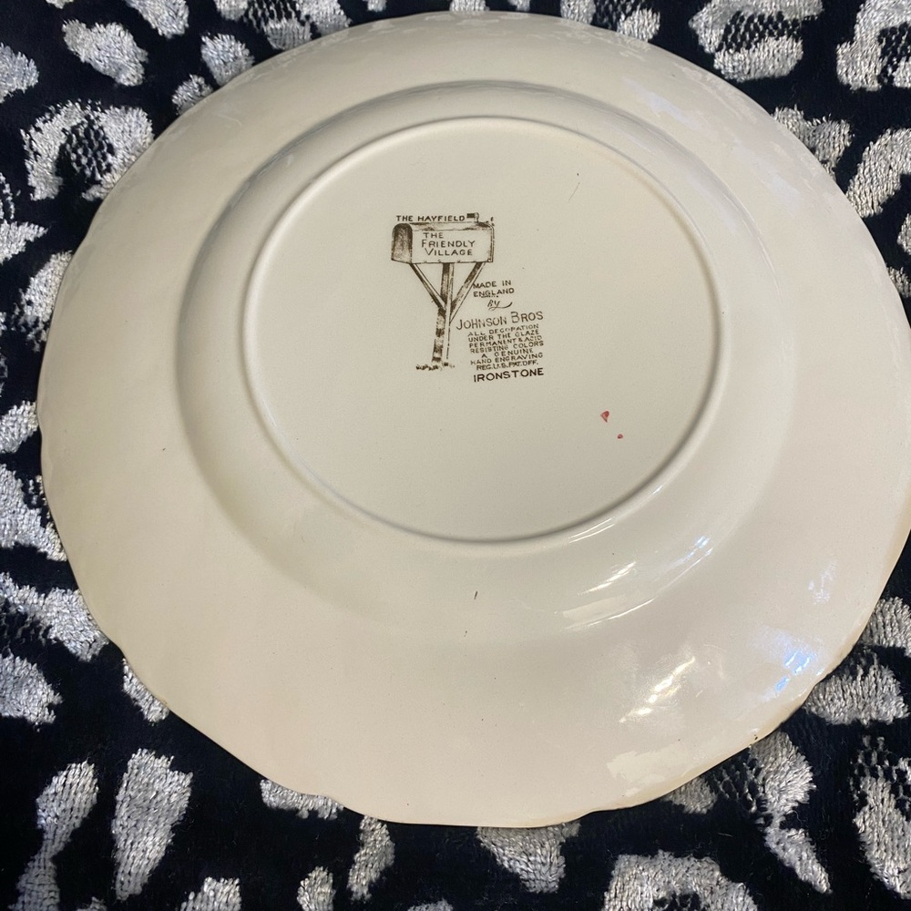Johnson Brothers Friendly Village The Hayfield Dinner Plate Buffet Plate - Picture 4 of 4
